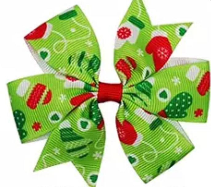Light Green Mitten With Red Center Bow