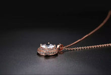 Load image into Gallery viewer, Delilah Square Necklace