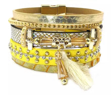 Load image into Gallery viewer, Bella Multi-strand Leather  Bracelet