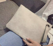 Load image into Gallery viewer, Layla Clutch Bag