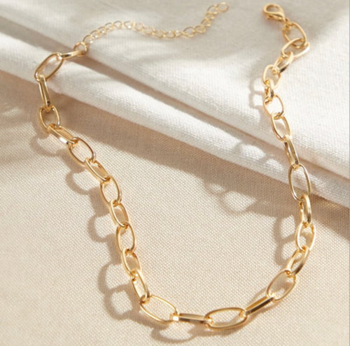 Gold Short Thick Cable Chain Choker